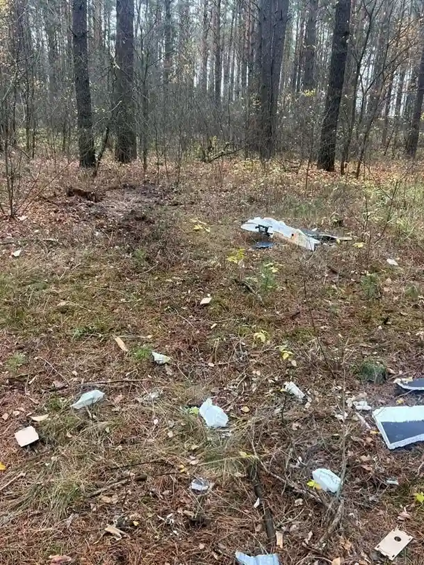 На Чернігівщині вибухнув дрон: двоє підлітків зазнали поранень