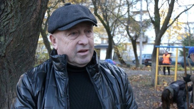 Як Луцьк утилізує опале листя: від кладовища до компосту
