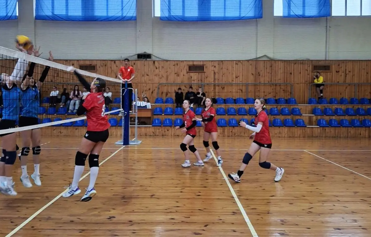 Спортивні досягнення юних ковельчан у футболі та волейболі