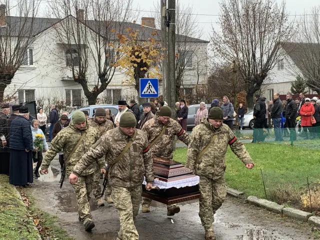 У Ківерцях попрощалися з прикордонником Володимиром Кравчуком