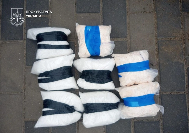 Волинянину, який зберігав понад 2 кг психотропів, призначили 9 років ув’язнення