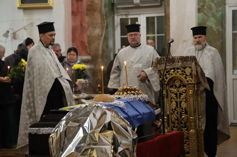 Луцьк провів в останню путь захисника Сергія Коровіцького