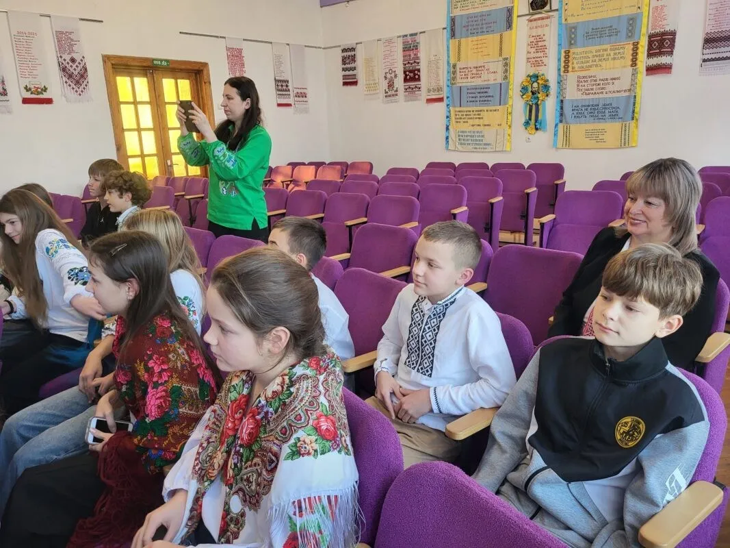 Ковельські школярі налагоджують дружбу з німецькими однолітками через Різдво