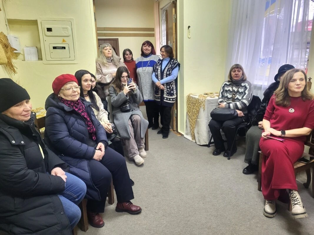 Мистецтво з колоска: у Ковелі відкрили виставку Людмили Каменчук