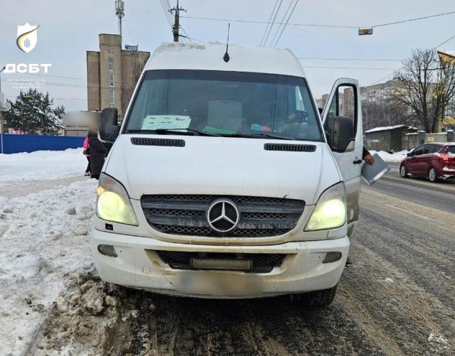Рейд на дорогах Луцька: нелегальні пасажирські перевезення обійшлися порушникам у круглу суму