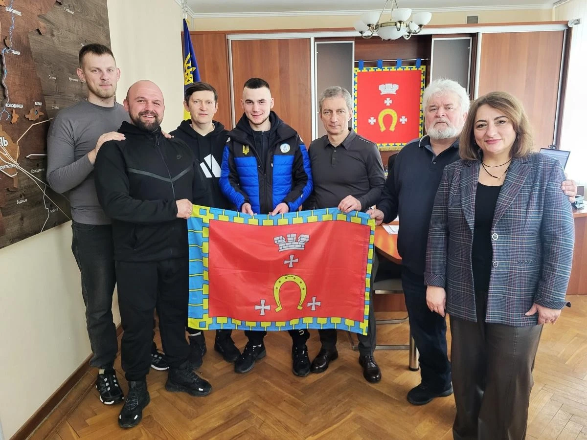 Історичний дебют: Максим Гелюта стане першим українським парагірськолижником на Іграх-2026