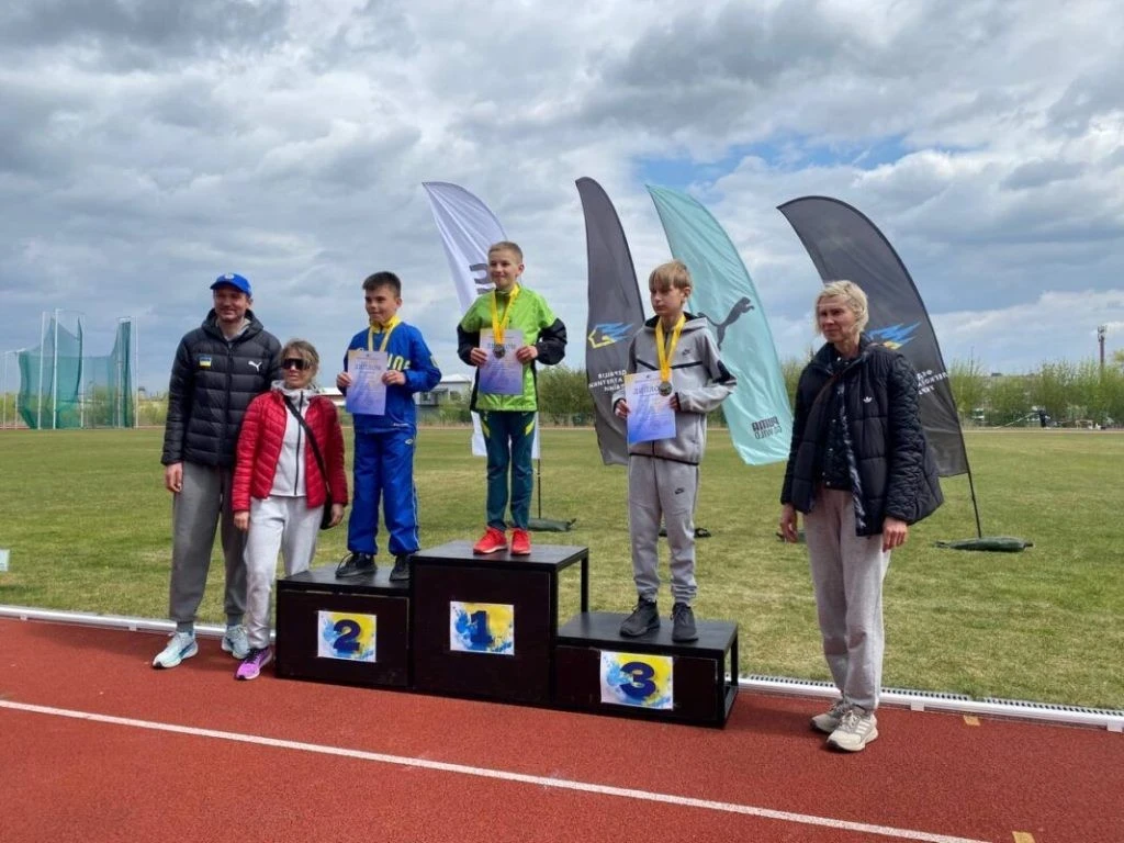 Перші кроки до великого спорту: у Ковелі зібралися сотні юних легкоатлетів з усієї країни