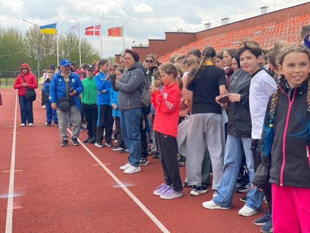 Перші кроки до великого спорту: у Ковелі зібралися сотні юних легкоатлетів з усієї країни