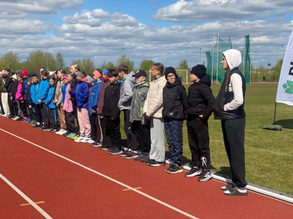 Перші кроки до великого спорту: у Ковелі зібралися сотні юних легкоатлетів з усієї країни