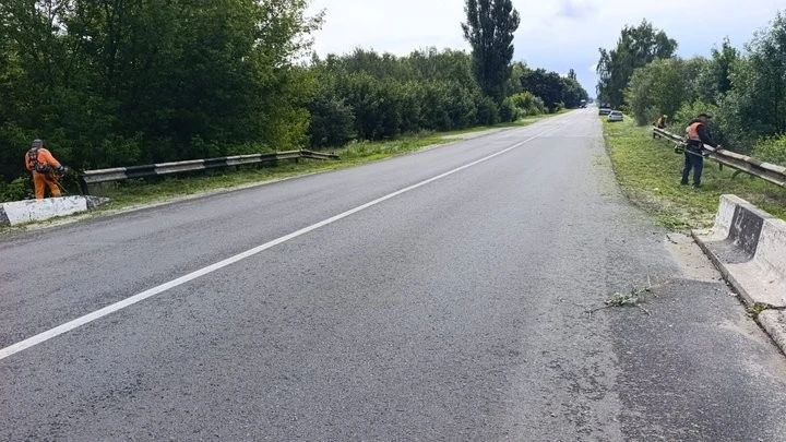 Ями на трасі М-19 між Ратне та Ковелем зникають під новим асфальтом